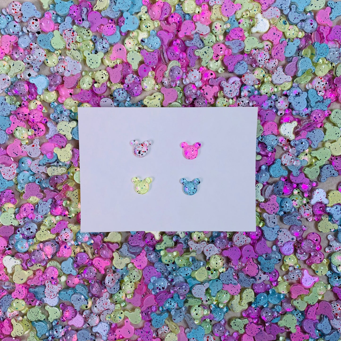 【K8】Quail Eggs Mickey K9 Crystal Mix